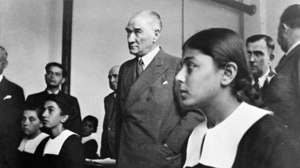 ataturk sinifta